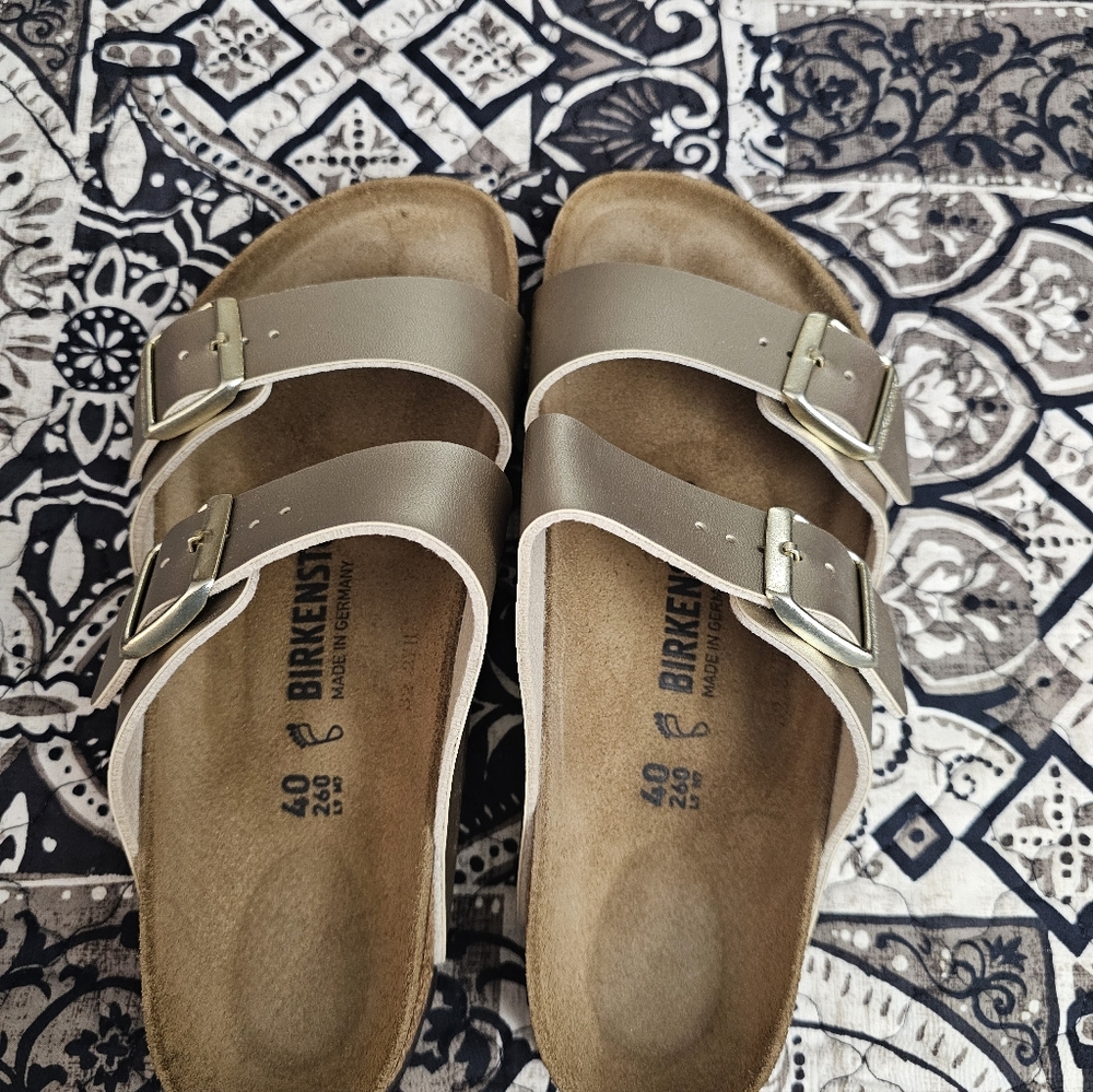 Birkenstock Women's GOLD Sandals